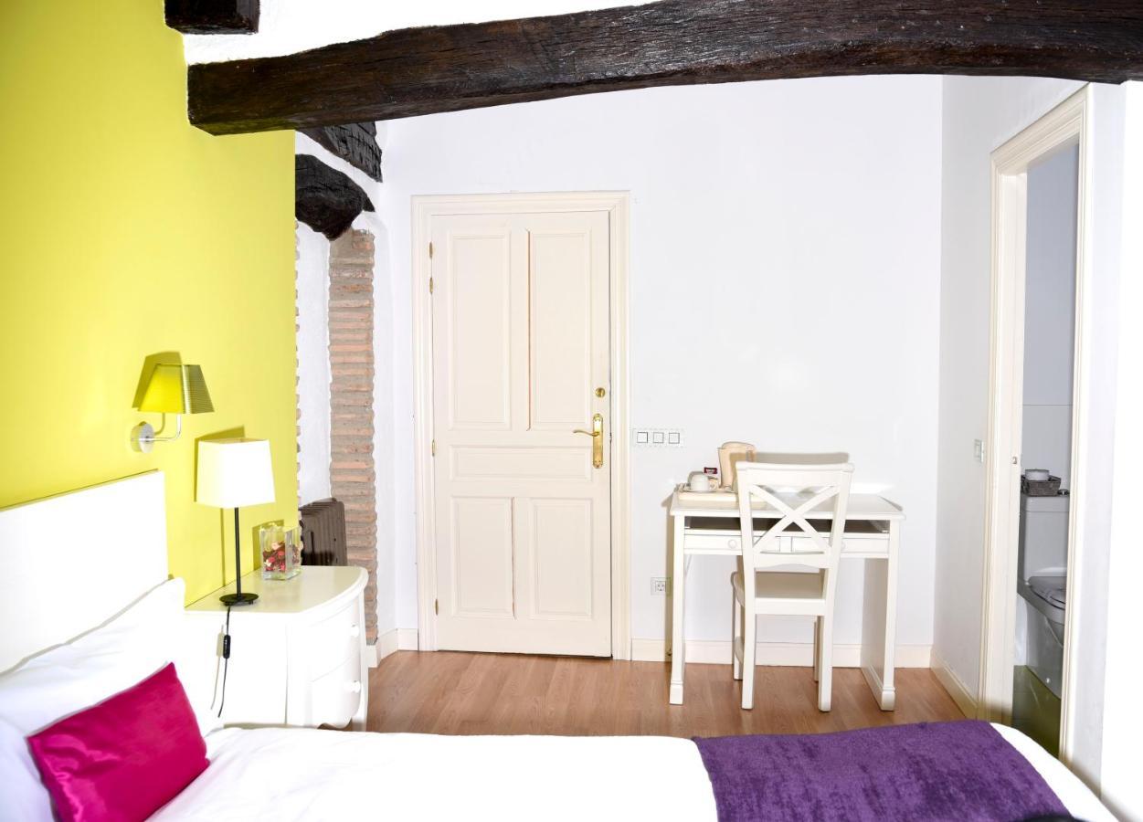 Hospederia Senorio De Brinas Hotel Екстериор снимка