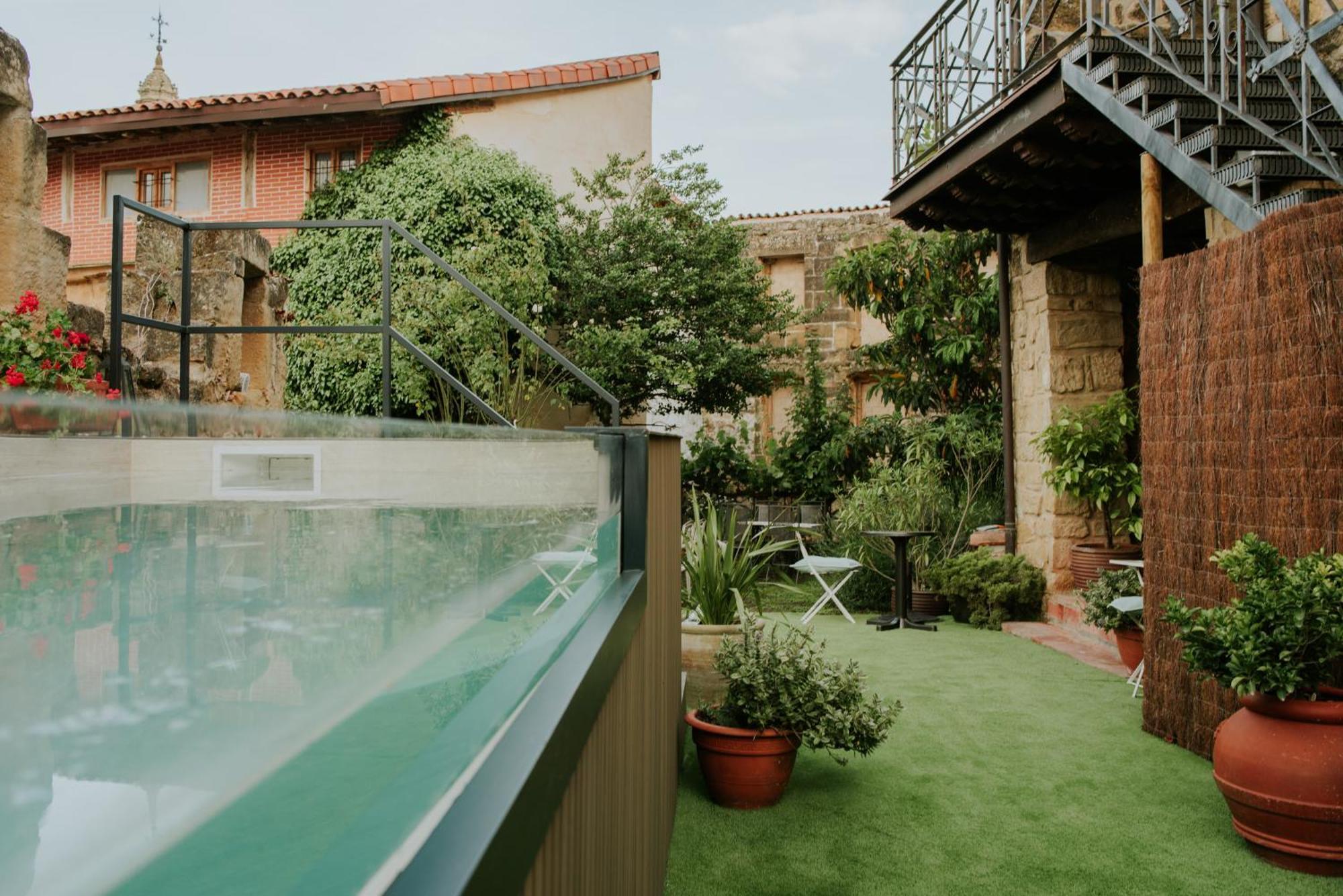 Hospederia Senorio De Brinas Hotel Екстериор снимка