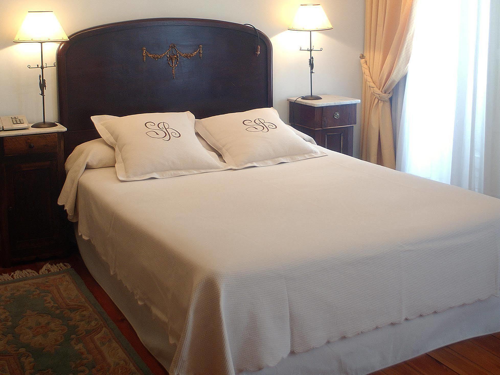 Hospederia Senorio De Brinas Hotel Екстериор снимка